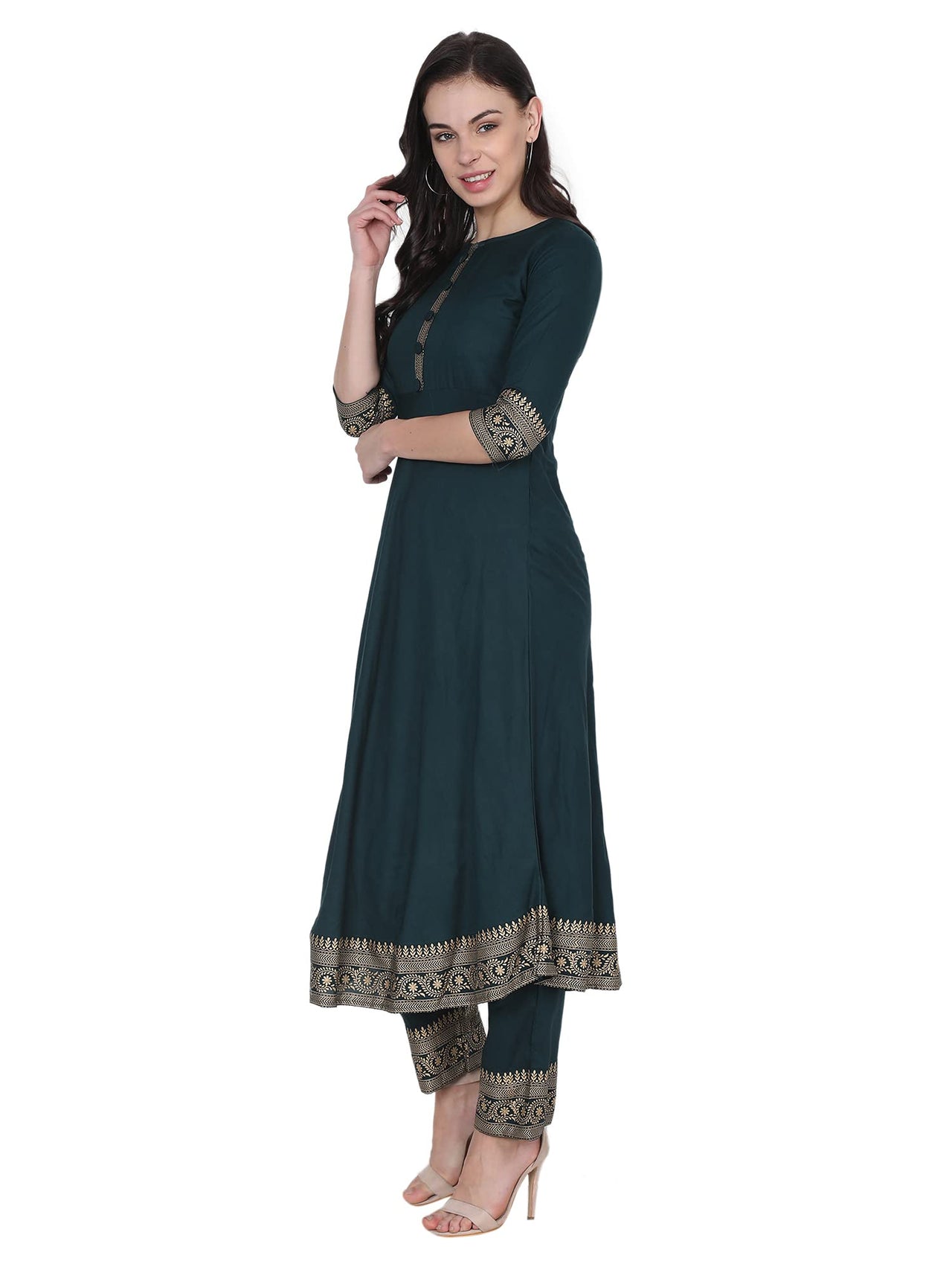 VASTRAMANIAA Women's Rayon Kurta Palazzo Ethnic Set