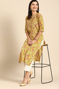 Monira Women's Pure Cambric Cotton Kalamkari Floral Print Straight Kurti