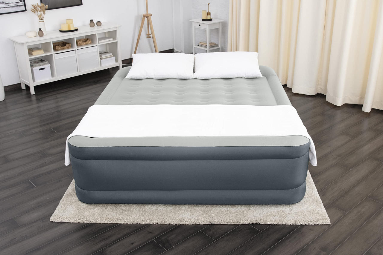 SleepLux Durable Inflatable Air Mattress with Built-in Pump, Pillow and USB Charger King 22"