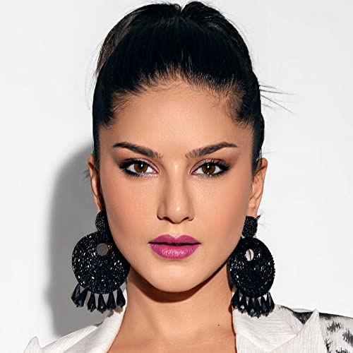STARSTRUCK BY SUNNY LEONE Glossy Liquid Lip Gloss, Dark Pink | Highly Pigmented, Clear Shine & Non-Sticky Formula | Lip Gloss For Girls, Women | Rooberry
