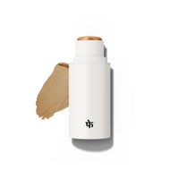 FAE Beauty Double Dew Highlighter | All-Over Multi-Use Illuminator | Long Wear | Ultra Fine Shimmer | Soft, Radiant Finish | Buildable, Blendable, Silky Formula | Enriched with Avocado oil, Jojoba oil & Vitamin E | Shade - Solar (7.5 g)