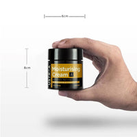 USTRAA Moisturising Cream - Oily Skin - 100g | Long-lasting moisturization & Hydration | Quick Absorption | with Shea Butter | No Parabens, No Mineral Oils