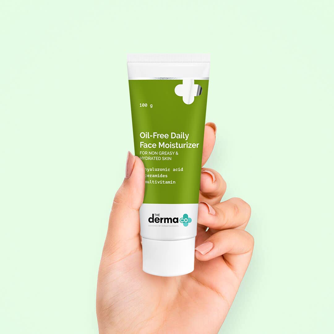 The Derma Co Oil-Free Daily Face Moisturizer | With Hyaluronic Acid, Ceramides & Multivitamins | For Non-Greasy & Hydrated Skin | Prolonged Moisturization | Strengthens Skin Barrier | 100 g