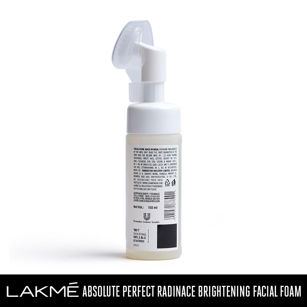 Lakmé Perfect Radiance 100% Soap-Free Mild Facial Foam To Wash Away Oil, Impurities, Dirt And Pollution, 150Ml