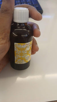 Deve Herbes Guaiacwood Essential Oil (Bulnesia sarmientoi) Pure | Viscous Texture | Rich Aroma | Unisex | All Skin Types |Natural Extract Steam Distilled 30ml