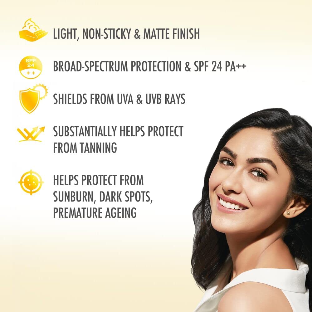 LAKMÉ Pond's  Light Moisturizer Cream & Eyeconic Insta Cool Kajal Combo