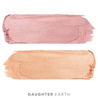 DAUGHTER EARTH Hit The Lights Illuminator | Vegan Vitamin E Natural Blush For Women | Highlighter Balm For Glowing & Radiant Skin | Lightweight With Subtle Look | Glow From Within | Dab & Blend