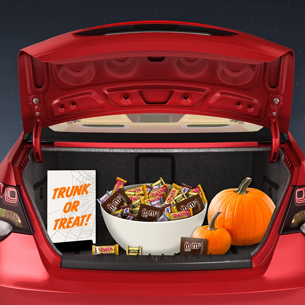 Mars Mixed M&M's & More Assorted Chocolate Bulk Halloween Candy Variety Pack - 104.27oz/365Ct