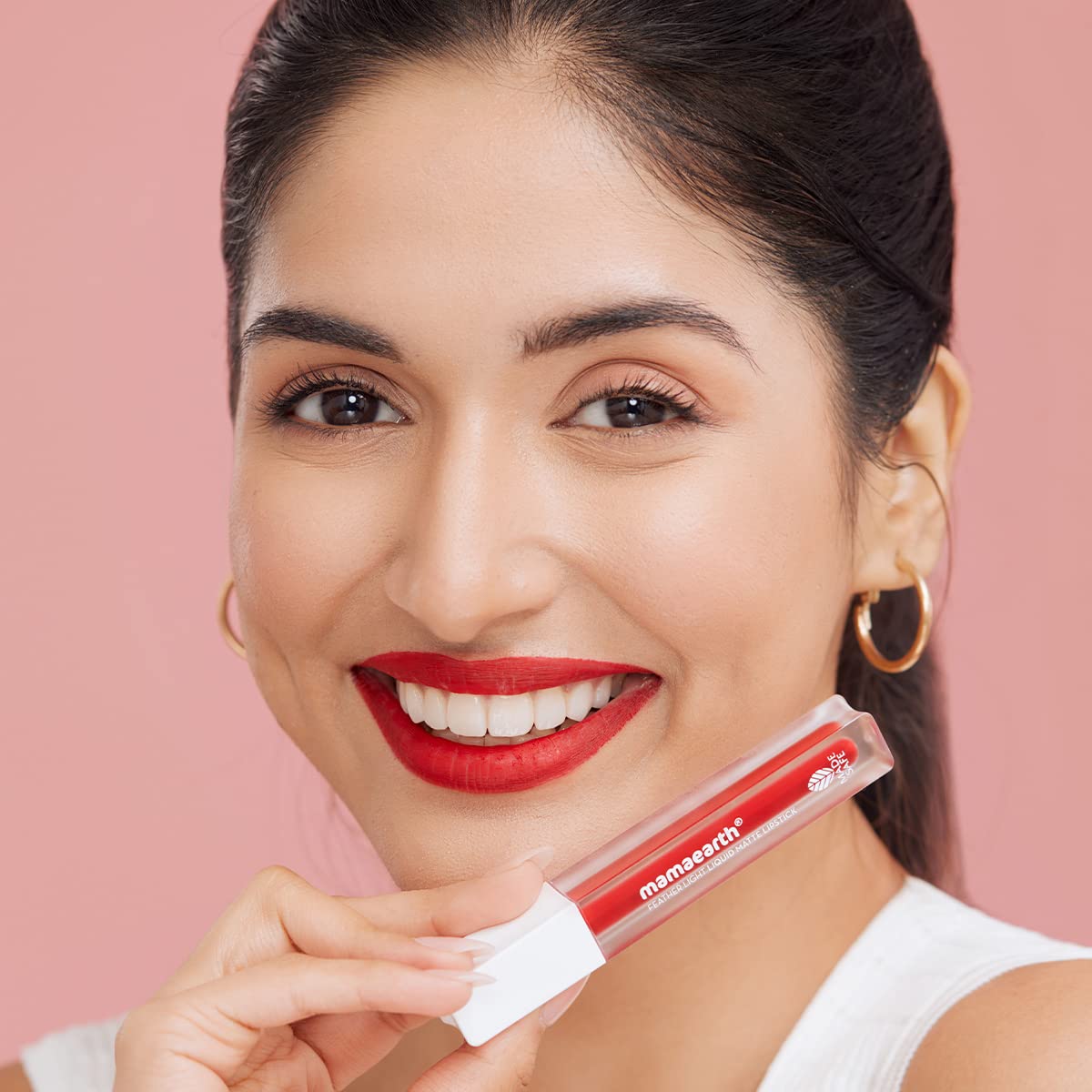 Mamaearth Feather Light Liquid Matte Lipstick with Coconut & Vitamin E for 16-Hour Long Stay (Weightless & Non-Drying) - 06 Red Velvet - 3.5 ml
