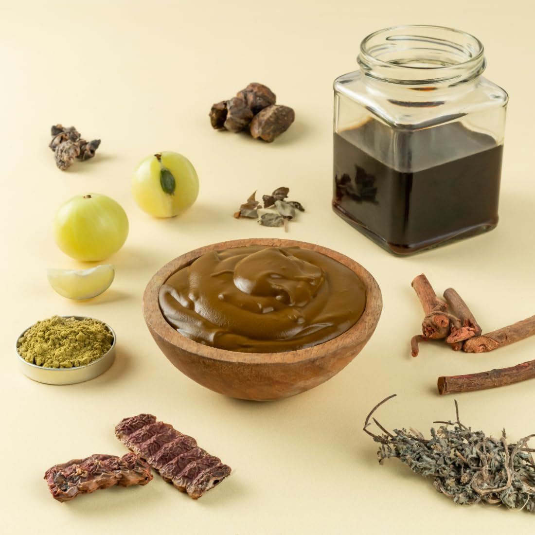 Nat Habit - Kacchi Neem Wooden Comb - Soaked In 17 Herbs Neem & Sesame Oil For Multi-Actions - Deta,Nat Habit - Fresh Ready To Apply Henna Paste, Pre-Soaked in Black Tea and Herbs,100% Natural Rajast