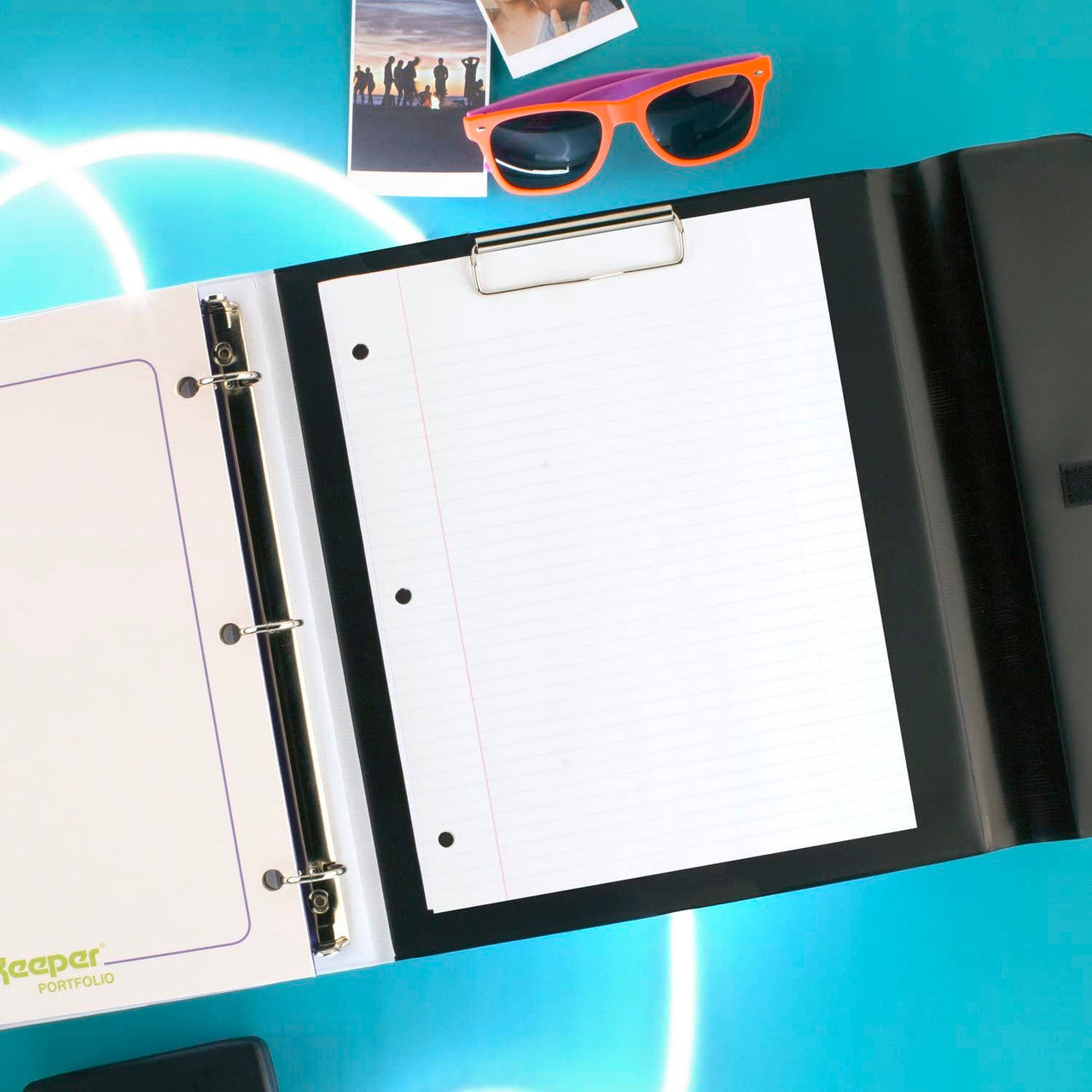 Trapper Keeper Binder, Retro Design, 1 Inch Binder Includes 2 Folders and Extra Pocket, Metal Rings and Spring Clip, Secure Storage, Paint Splatter, Mead School Supplies (260038FO-ECM)