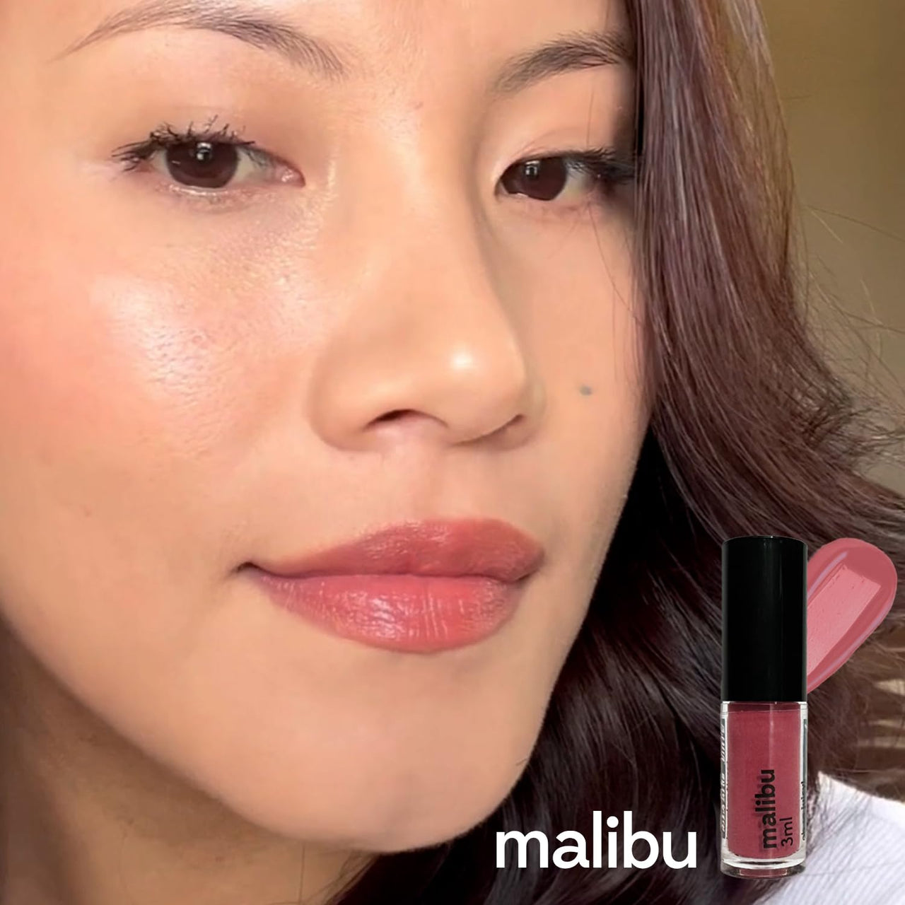 Ruby's Organics Mini Lip Oil Gloss for Women and Girls, All Skin Tones- Moisturizing, Long Lasting, Non Sticky & Non Drying Formula, Glossy Texture, Natural Lip Makeup, Paraben Free - Malibu, 3 ml