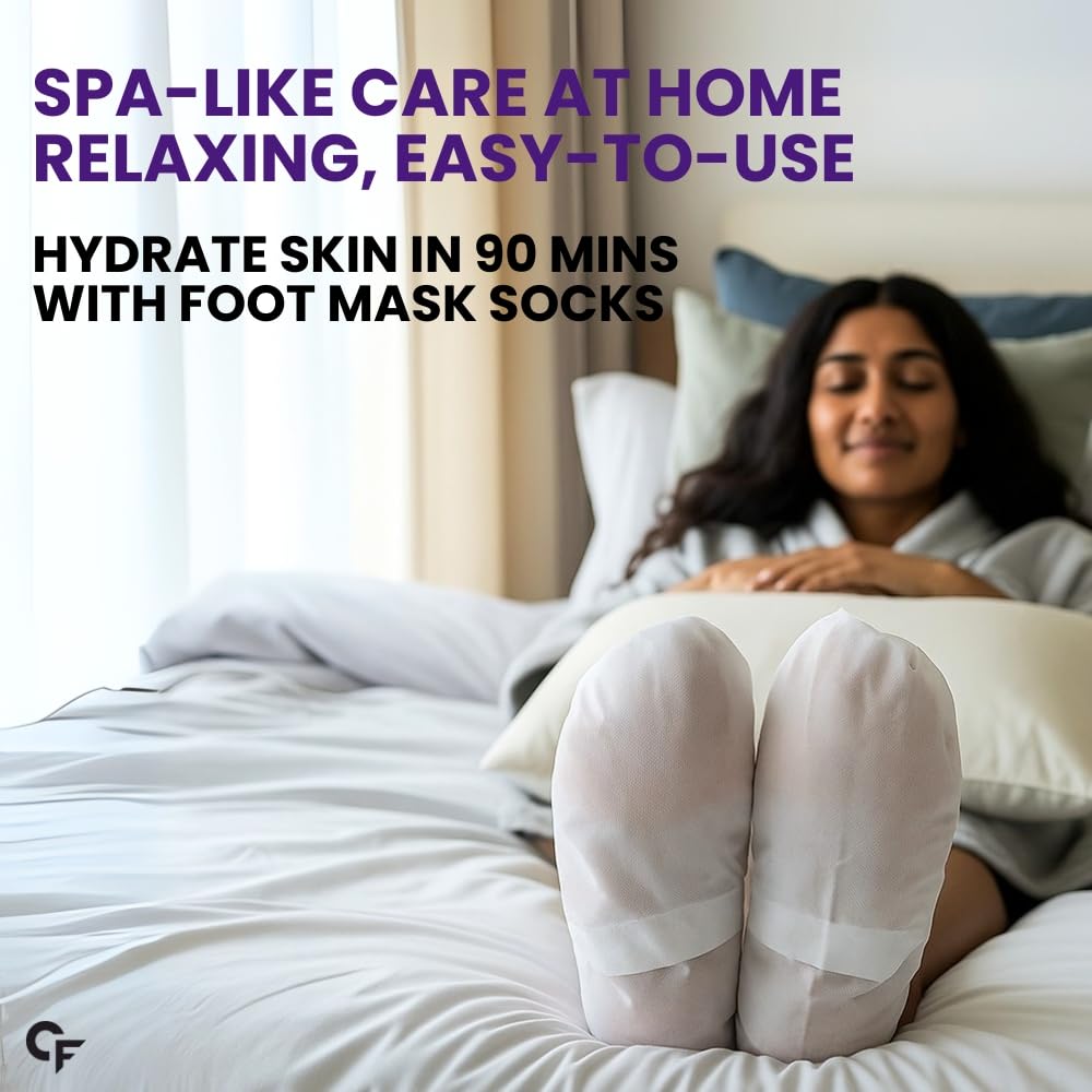 Carbamide Forte Peeling & Exfoliating Foot Peel off Mask for Dry & Calloused Feet | Foot peeling mask With 15% Glycolic Acid, 4% Lactic Acid & Aloe Vera | Helps Remove Dead Skin, Soften Cracked Heels & Calluses | 1 Pair (40g)