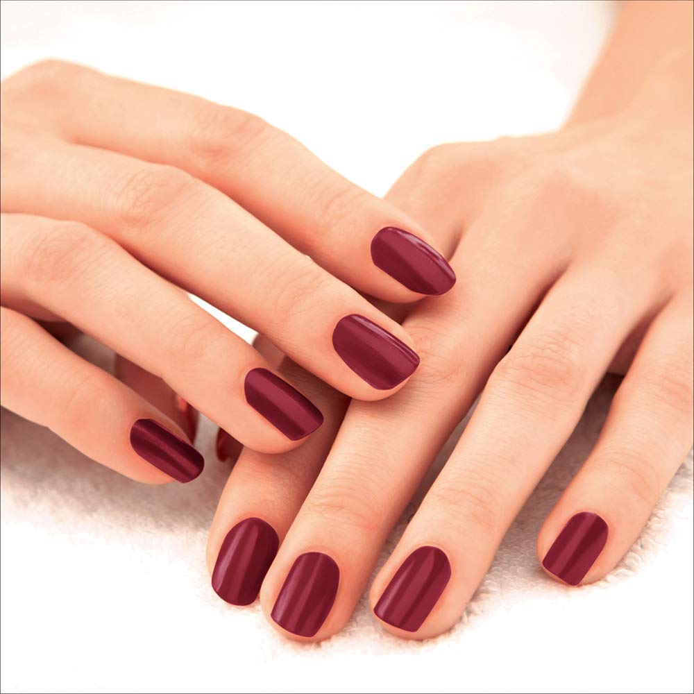 Lakmé 9 To 5 Primer + Glossy Finish Nail Colour & Nail Color Remover Combo, 6 Ml