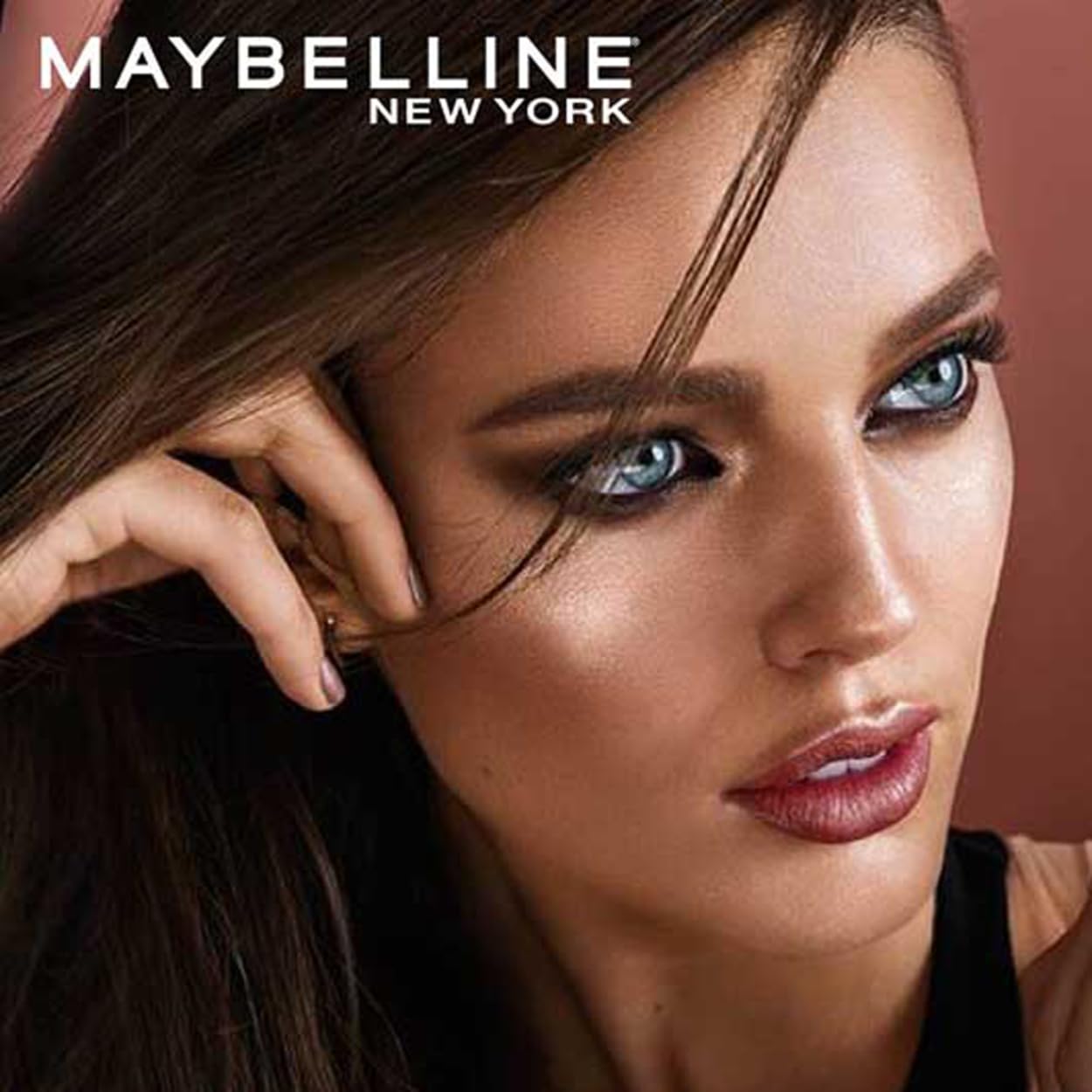 Maybelline New York Face Studio Master Chrome Metallic Highlighter, luminous skin, heated tone effect & Metallic Finish - Molten Rose Gold suits fair skin to medium skin tones| 6.7 grams