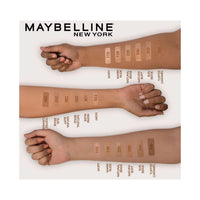 Maybelline New York Fit Me Matte + Poreless Liquid Foundation Tube For All Skin Types, Spf 22-18Ml + Fit Me Matte + Poreless Compact Powder, Spf 32 +++, 6G (Shade 220 Natural Beige) (2 Item In Set)