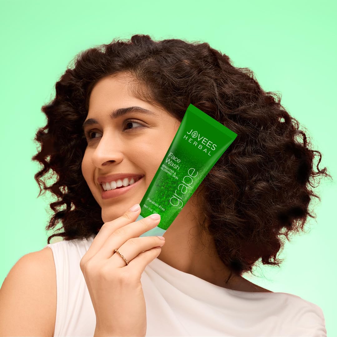 Jovees Herbal Grape Face Wash With Grape Seed & Orange Peel Extracts | For Brighter & Glowing Skin | Reduces Uneven Skin Tone & Fine Lines | For All Skin Types 120 ML (Pack of 2)