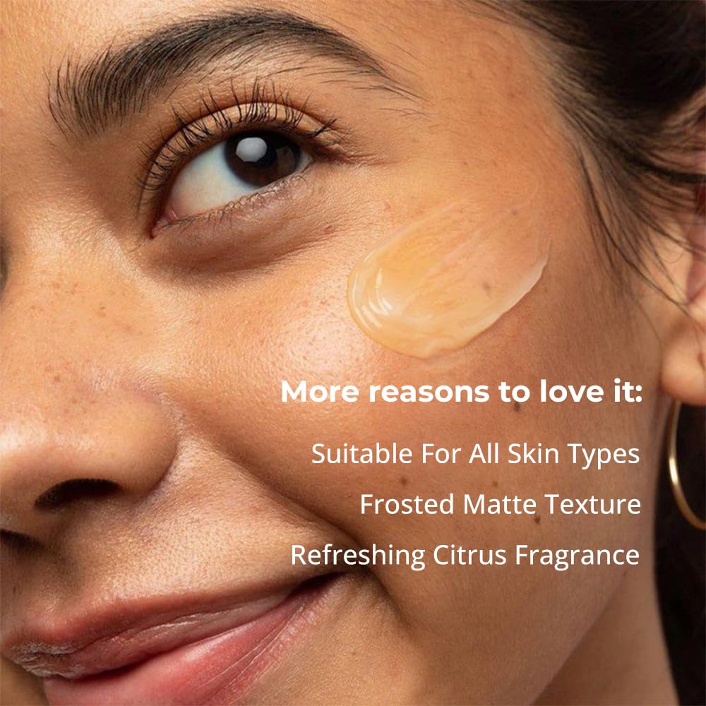 Naturali Radiant Glow Gel Moisturiser | With Superfoods Pea, Quinoa & Niacinamide | Promotes Skin Glow | Improves Even Skin Tone | Paraben-free | For All Skin Types | Best Glow Moisturiser | 50ml