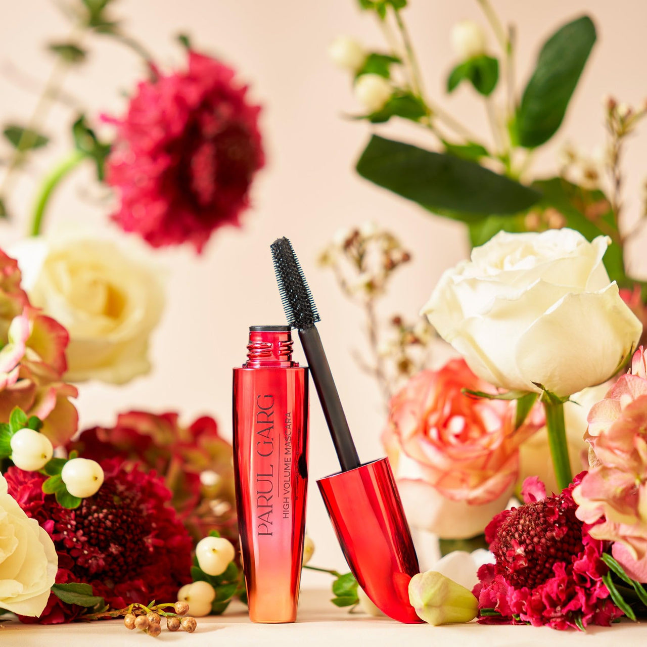Parul Garg High Volume Mascara | Volumizing & Lengthening Mascara