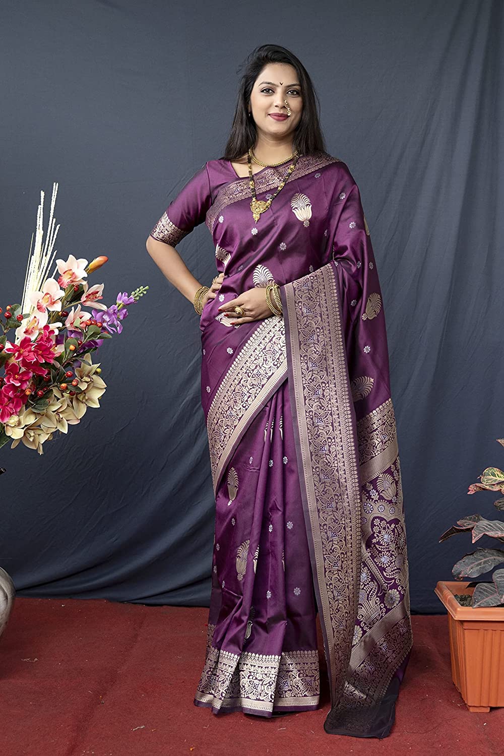 SGF11- Women's  Kanjivaram Pure Soft Silk Handloom Saree Pure Golden Zari With Blouse Piece