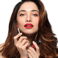 SUGAR Cosmetics Smudge Me Not Liquid Lipsticks for Women | Transferproof & Waterproof | Lasts 12+ Hours | Matte Lipstick | 4.5ml - 52 Modern Auburn (Flamenco Red/Deep Red with blue undertone)
