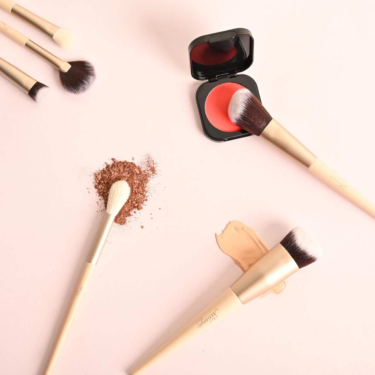 Milagro Beauty Contour Blush Brush 05 – Angled Brush for Cream & Powder Blush, Bronzer & Highlighter Application, Precision Sculpting, Soft Vegan Bristles, Defines & Enhances Features