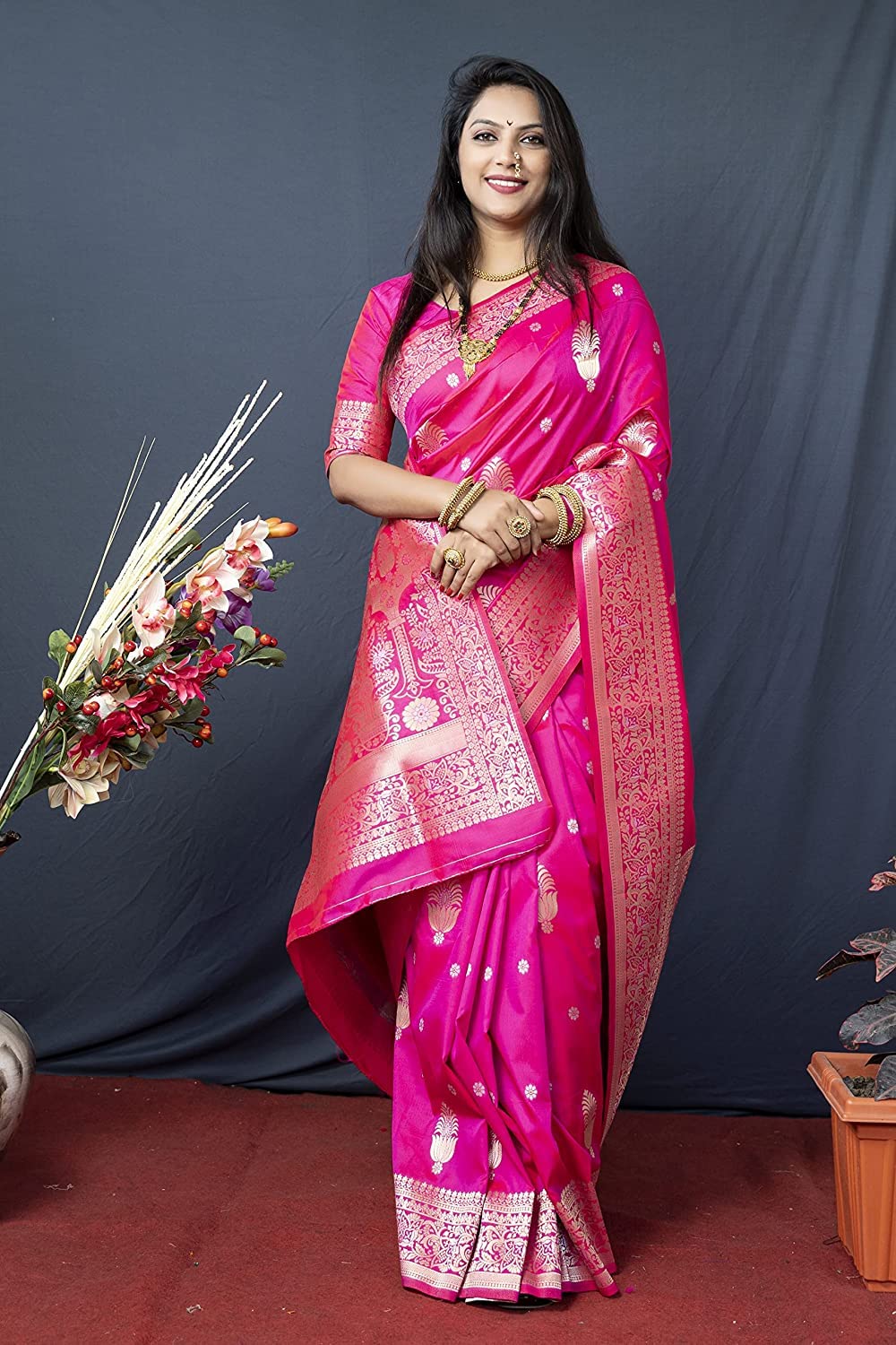 SGF11- Women's  Kanjivaram Pure Soft Silk Handloom Saree Pure Golden Zari With Blouse Piece