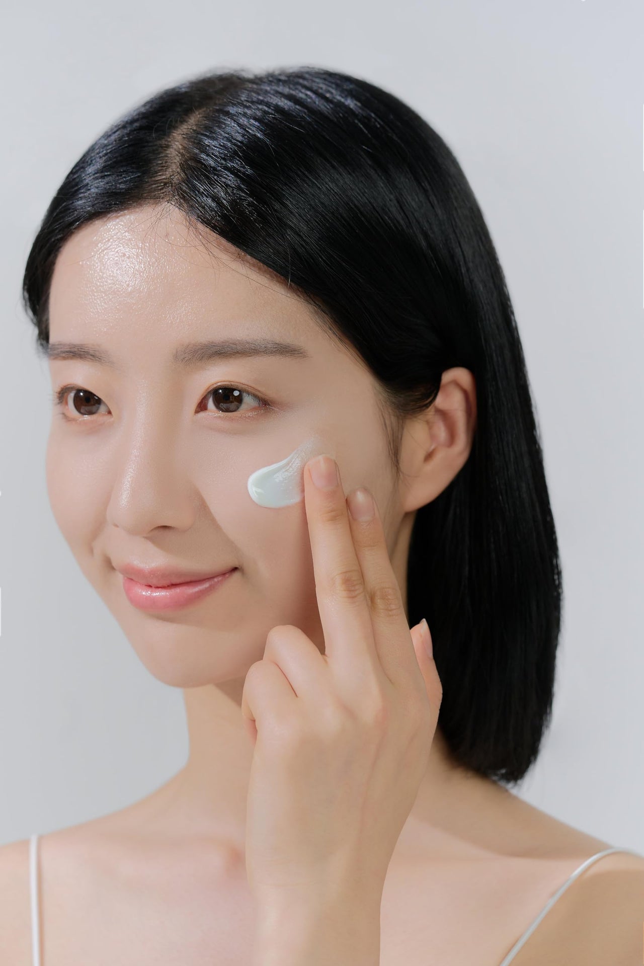 SKIN1004 Madagascar Centella Hyalu-Cica Water-Fit Sun Serum 15Ml, Spf 50, All