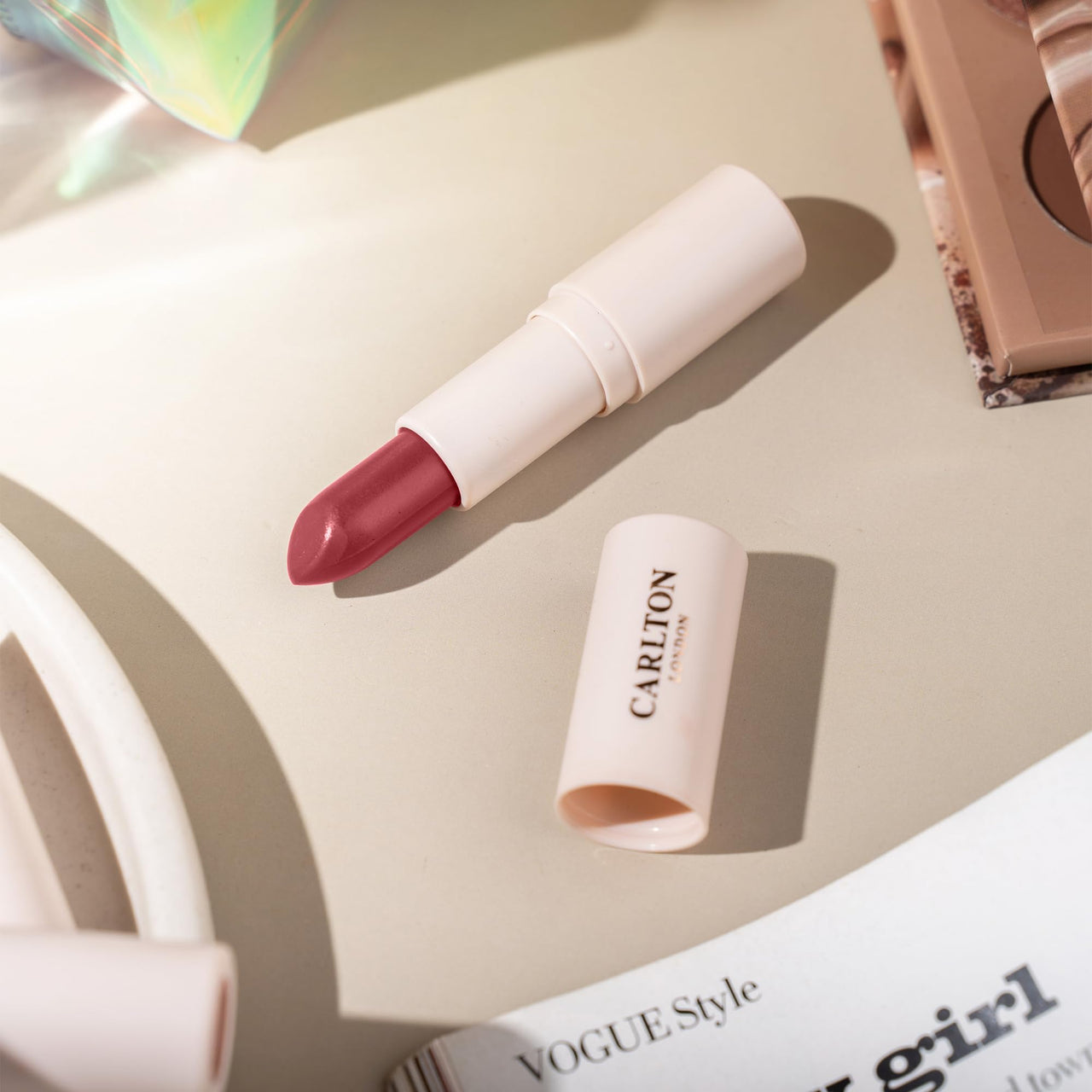 Carlton London Creamy Matte Stardust Bullet Long Stay Lipstick |Enriched with Vitamin E, Castor oil | Intense Colour, Moisturised Lips, Smooth & Light |Upto 8 hrs- 4Gm. (Amber mauve)
