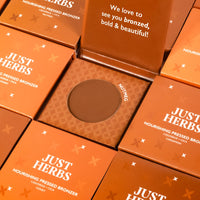 Just Herbs Nourishing Pressed Bronzer Liquorice + Cica for Face Makeup 3.5g (Cinnamon, 3.5)