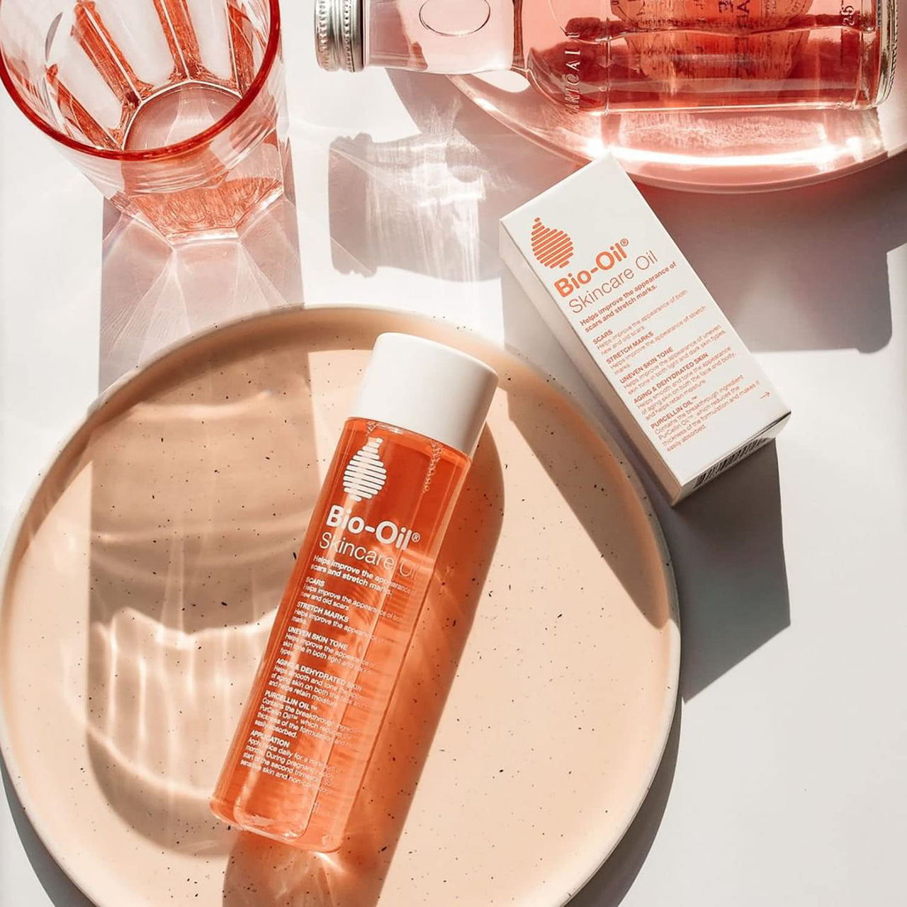Bio-Oil 200 ml (Specialist Skin Care Oil - Scars, Stretch Mark, Ageing, Uneven Skin Tone) and 125 ml (Specialist Skin Care Oil - Scars, Stretch Mark, Ageing, Uneven Skin Tone), Combination Skin