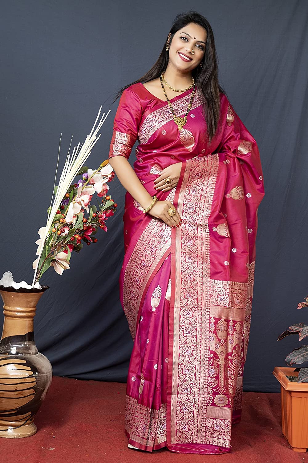 SGF11- Women's  Kanjivaram Pure Soft Silk Handloom Saree Pure Golden Zari With Blouse Piece