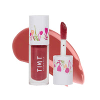 Tint Cosmetics Emily in Paris Hydrating Lip Gloss. Ultra-hydrating, Non-sticky Formula for a High-shine Finish. Non-sticky, Lightweight & Long-lasting with the Goodness of Grapeseed & Vitamin E Oil. Rosy Mocha (Pink), 5ml
