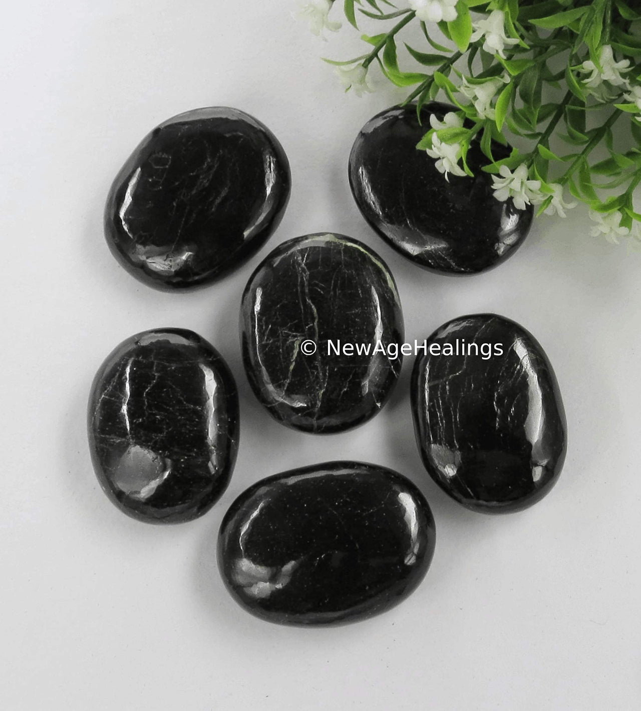 Black Tourmaline Palm Stone - Hot Massage Worry Stone for Natural Body Chakra Balancing, Reiki Healing and Crystal Grid Black Tourmaline (Natural)