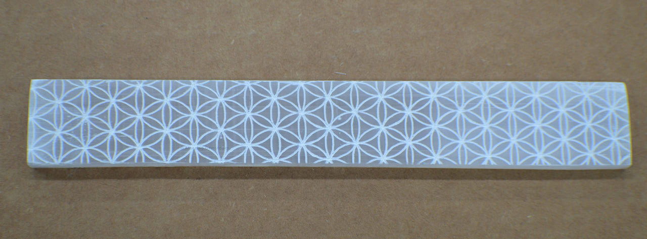 Selenite Crystal Charging Plate For Crystals And Healing Stones, 7.5" Selenite Crystal Plate Engraved Flower of Life Coaster For Home Office Table Decor (Selenite Stick) Rectangle