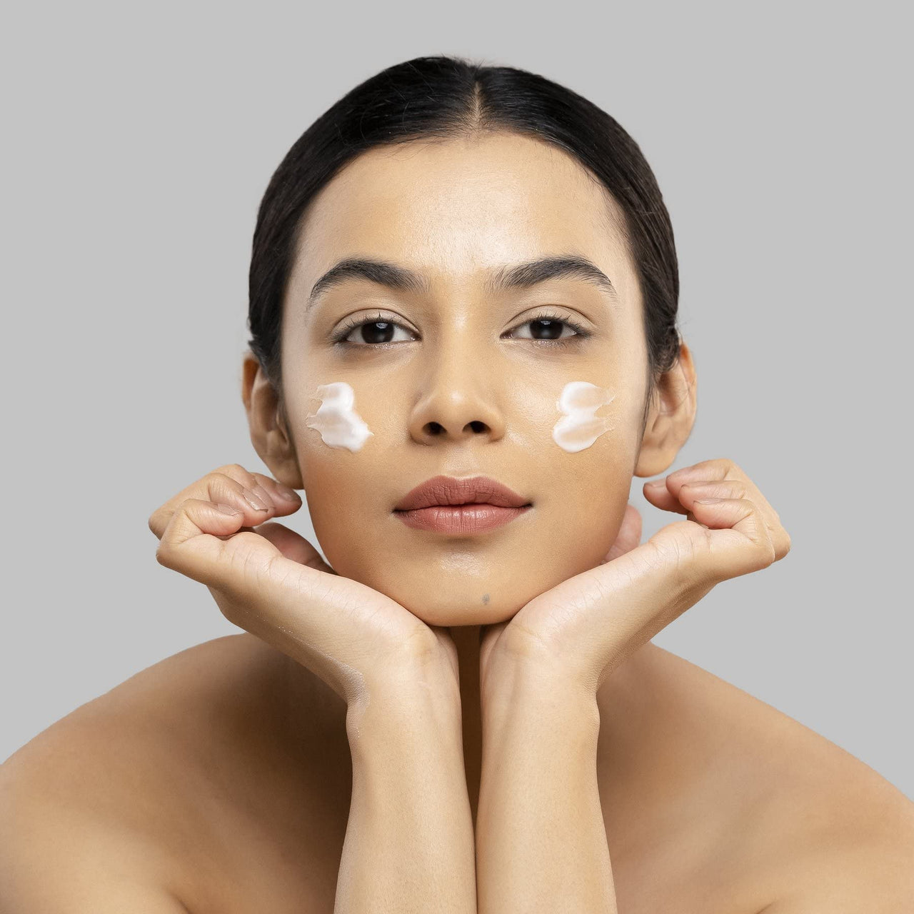 Lotus Herbals Nutramoist Skin Renewal Daily Moisturisng Cream SPF 25 | For All Skin types | 50g