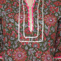 DiRaVee Girls/Women Gauhar Faizah Sanganeri Printed Sharara Kurta Set
