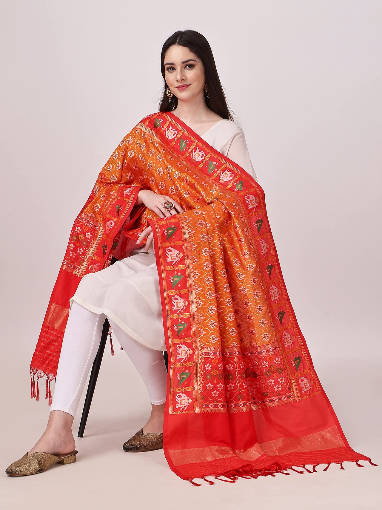 KAPAAHA Women's  Woven Silk Blend Patola Fulwadi Dupatta, Width 45 inch, Length 2.5 meter