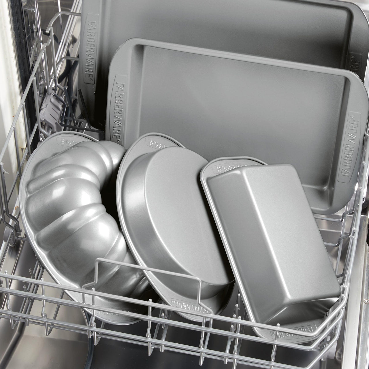 Farberware Bakeware Springform Baking Pan, Round Nonstick Cheesecake Pan - 9 Inch, Gray Dark Gray