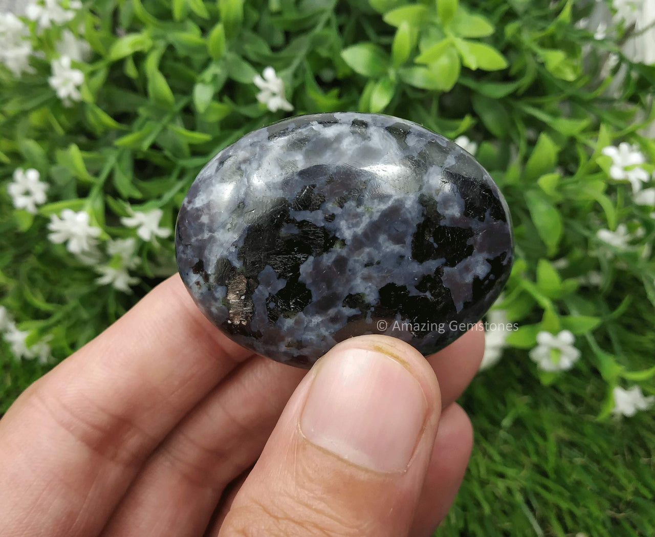 Indigo Gabbro Jasper Palm Stone - Hot Massage Worry Stone for Natural Body Chakra Balancing, Reiki Healing and Crystal Grid Indigo Gabbro Jasper