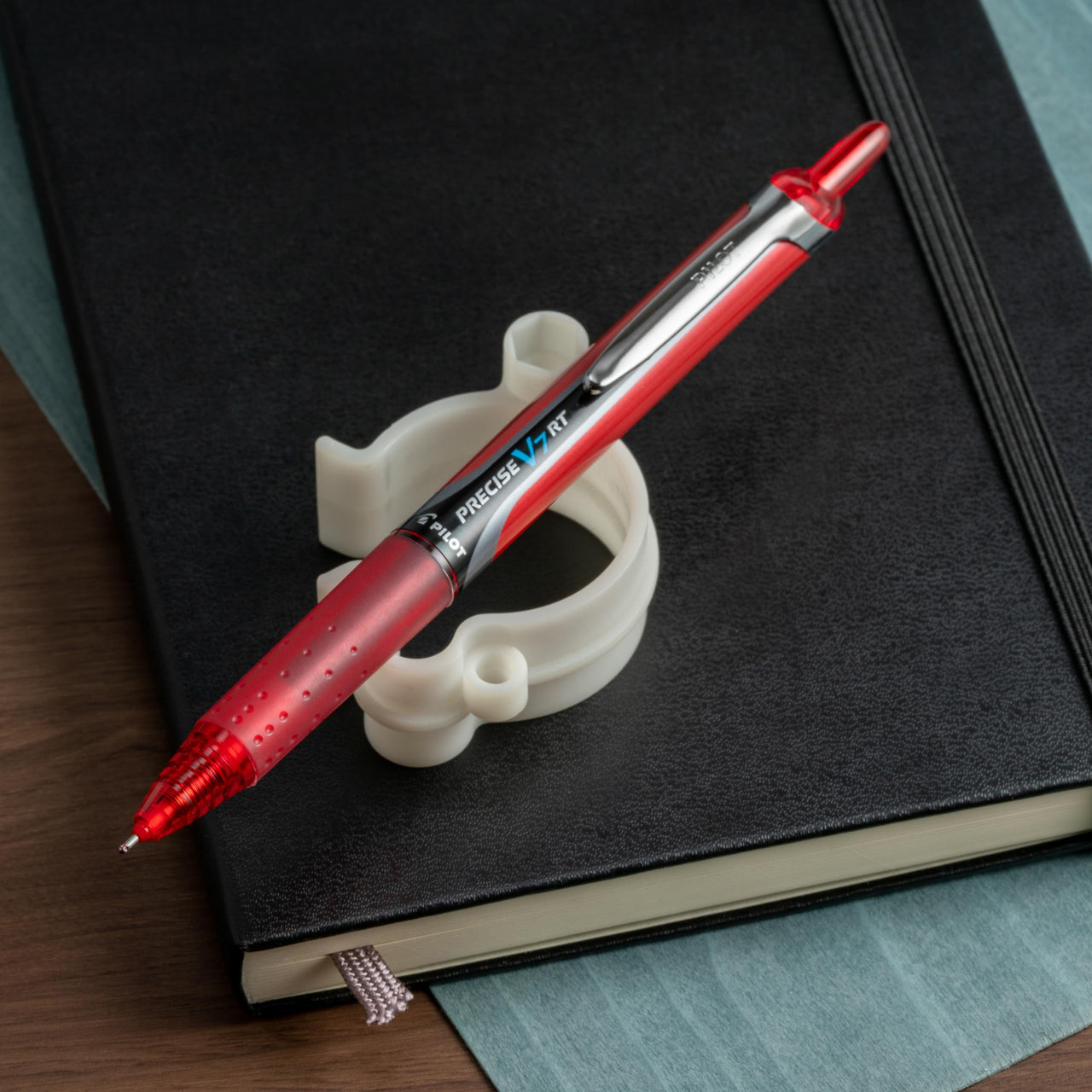 Pilot Precise V7 RT Refillable & Retractable Liquid Ink Rolling Ball Pens, Fine Point (0.7 mm), Red, 12-Pack