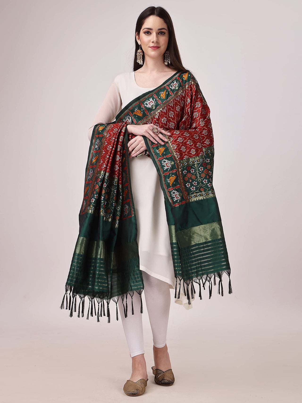KAPAAHA Women's  Woven Silk Blend Patola Fulwadi Dupatta, Width 45 inch, Length 2.5 meter