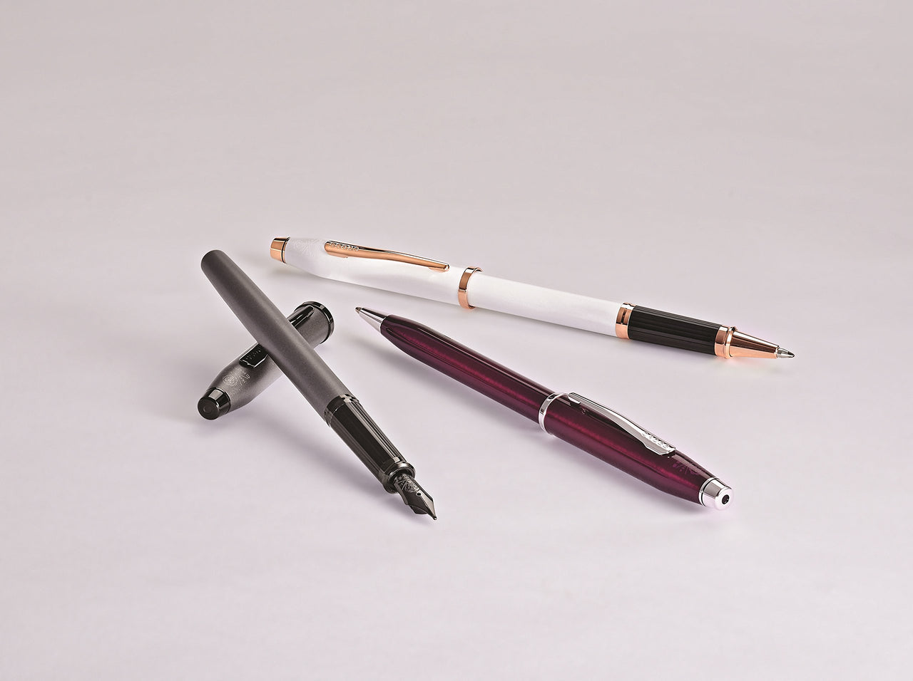 Cross Century II Refillable Gel Ink Rollerball Pen, Fine Rollerball, Includes Luxury Gift Box - Pearlescent White Lacquer Pearlescent White Lacquer / Rose Gold
