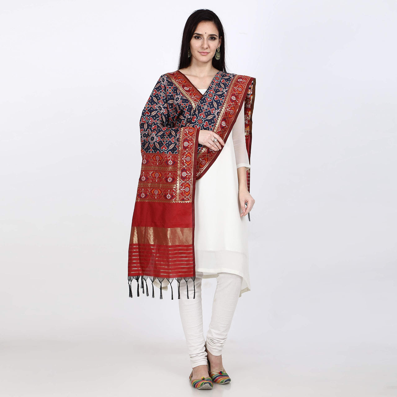 KAPAAHA Women's  Woven Silk Blend Patola Dupatta/Chunni Enough