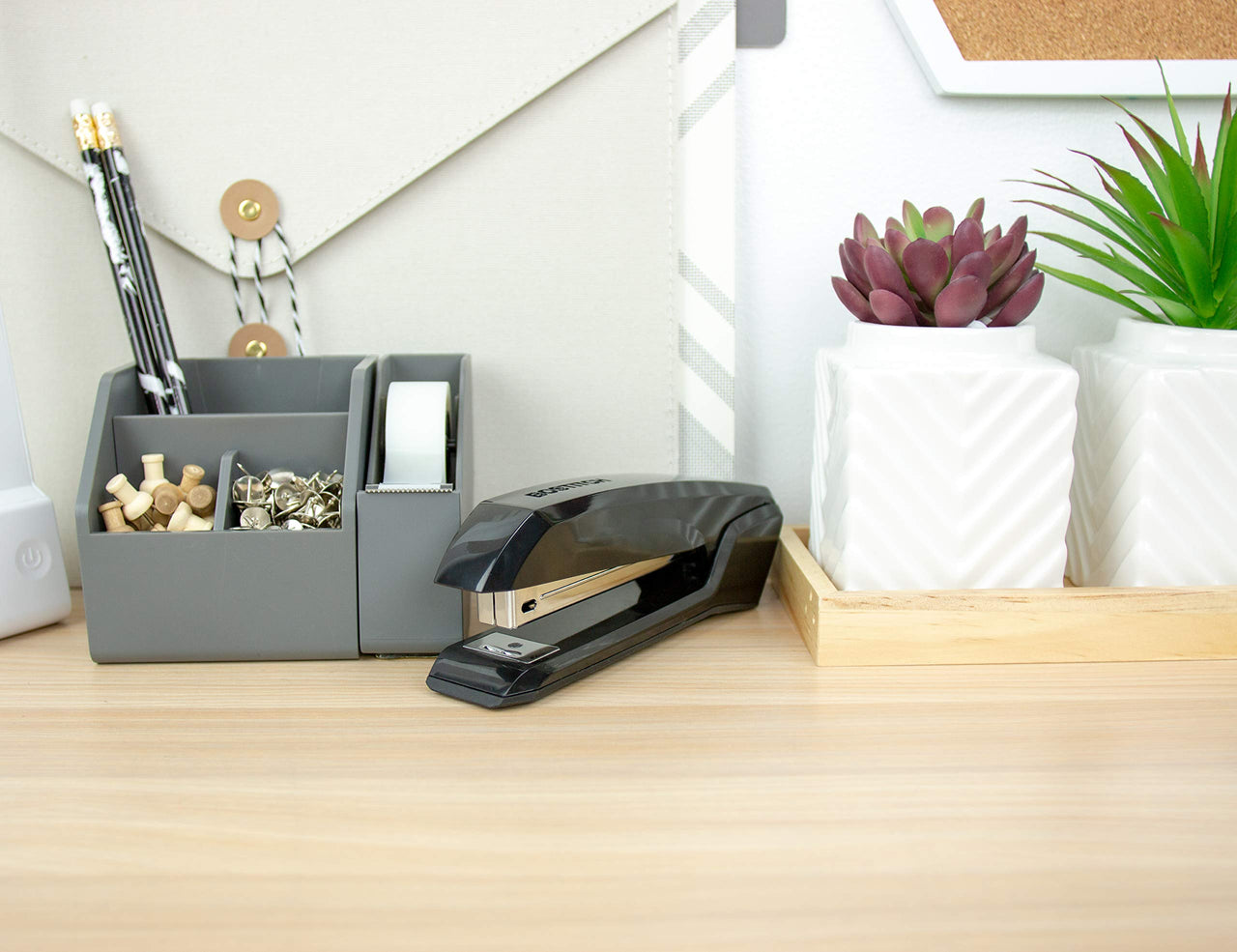 Bostitch Office Ascend 3 in 1 Stapler, 20 Sheet Capacity, Integrated Remover & Staple Storage, 420 Staples Included, Lightweight, Black