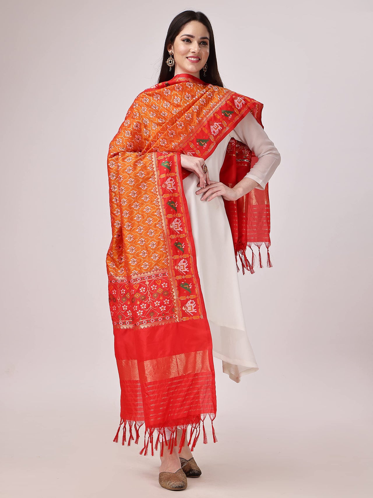 KAPAAHA Women's  Woven Silk Blend Patola Fulwadi Dupatta, Width 45 inch, Length 2.5 meter