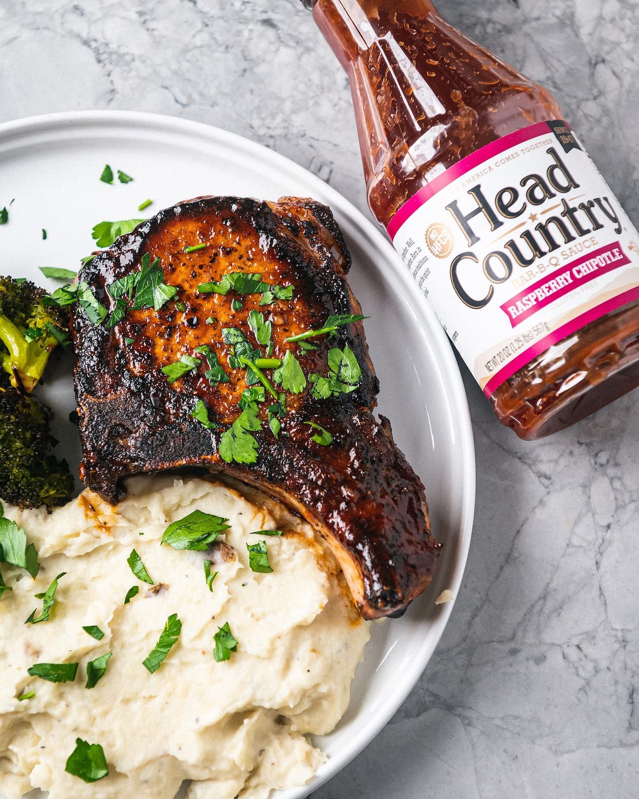 Head Country Bar-B-Q Sauce, Raspberry Chipotle | Soy Free, Gluten Free Barbecue Sauce With No Added Preservatives | Sweet & Smoky Championship BBQ Sauce For Chicken, Pork & More | 20 Ounce, Pack of 1