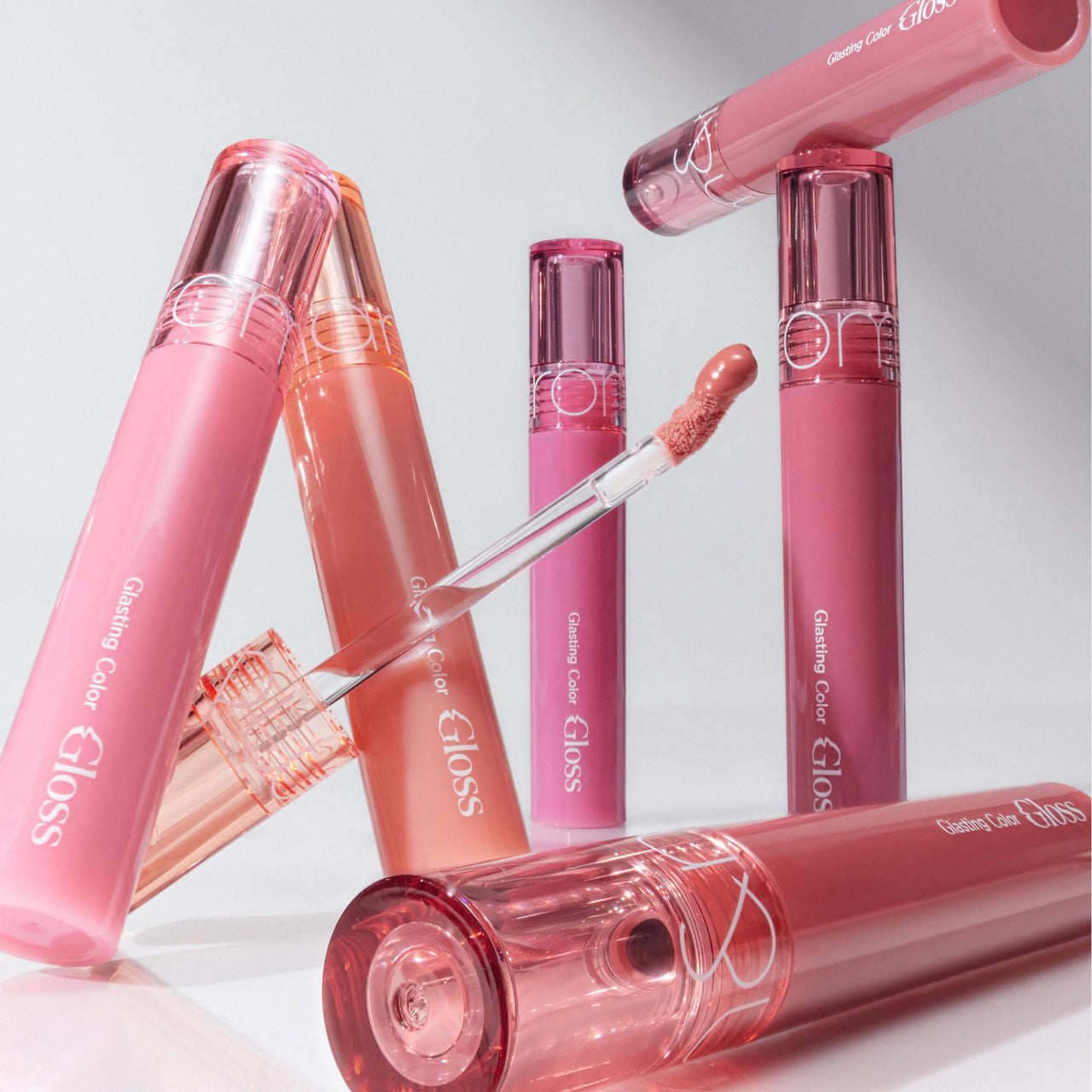 rom&nd Glasting Color Gloss (05 DIM MAUVE) | Kbeauty, Plumping, Glossy, Moisturizng, Natural Color, Long-lasting