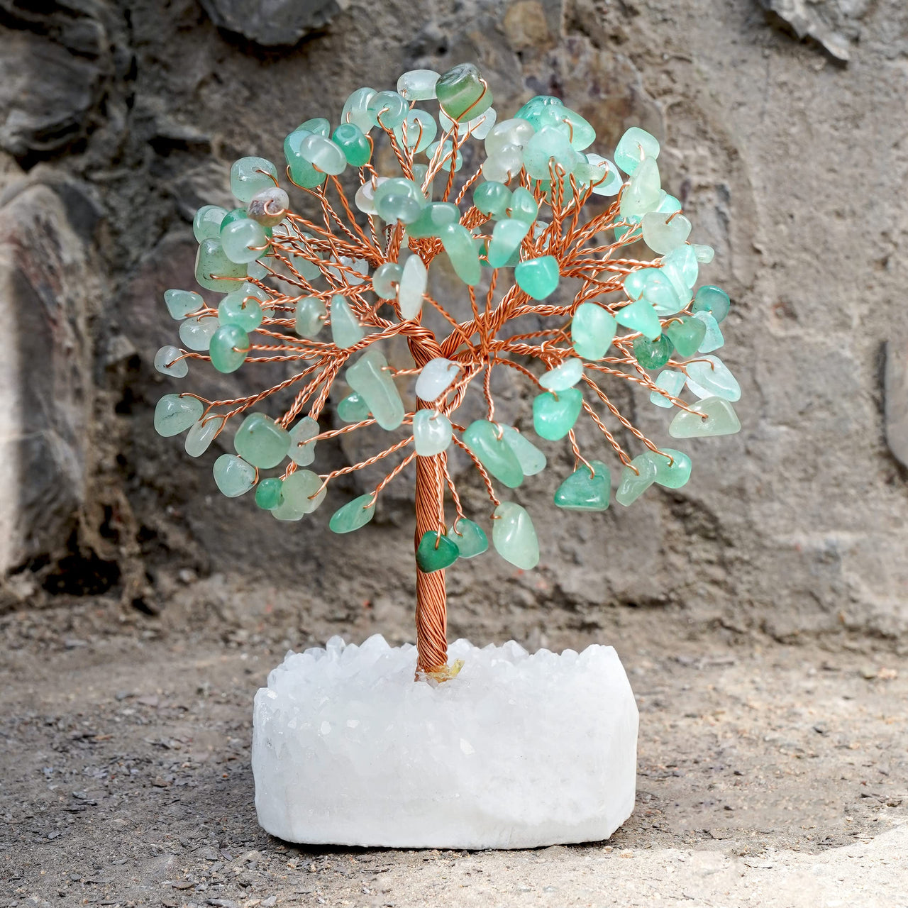 Green Aventurine Chakra Tree of Life - Handmade Crystal Tree for Positive Energy, White Aura Base, Feng Shui Decor - Gemstone Tree, Copper Wire Money Bonsai, Green Healing Crystals, Spiritual Gift Green Aventurine + White Aura Base