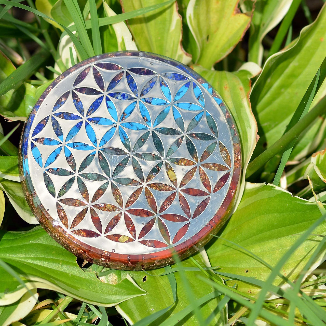 Orgonite Crystal Water Charging Plate –Chakra Balancing Coaster and Positive Energy Generator Flower of Life and with 7 Healing Crystals for E Energy Protection(4 Inch Diameter)